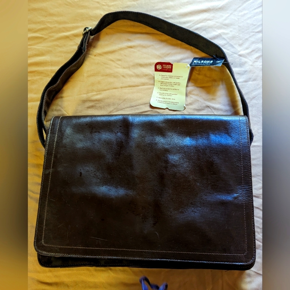 Wilson Leather Messenger Bag